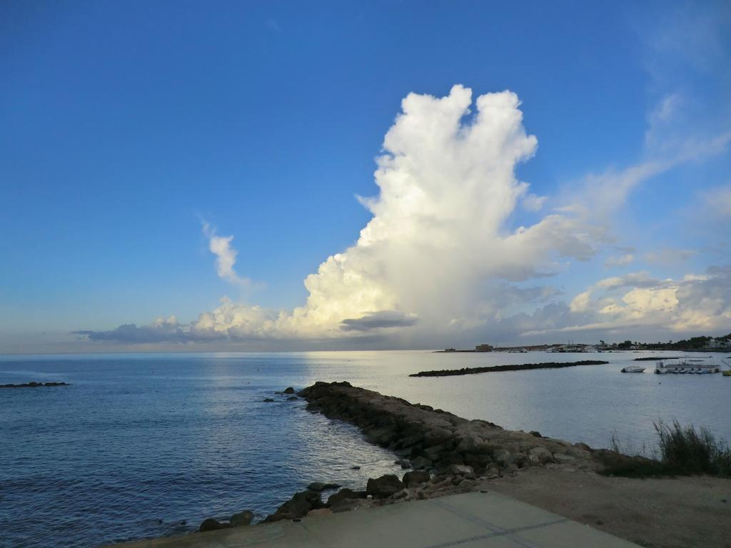 Limnaria Westpark Apartment Paphos Phòng bức ảnh
